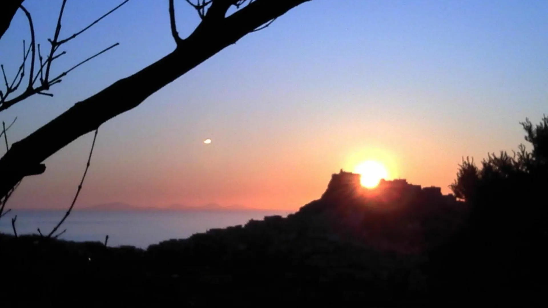 Apartment With One Bedroom In Castelsardo, With Wonderful Sea View, Fu  Castelsardo